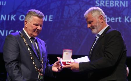 SLAVNOSTNA SEJA 40 FOTO LJUBO VUKELIČ